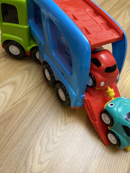 Vand trailer ELC cu 2 masinute magnetice