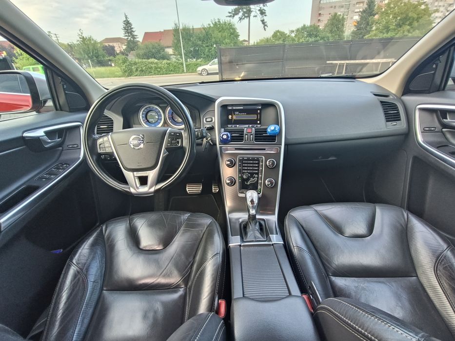 Volvo XC60  RDesign
