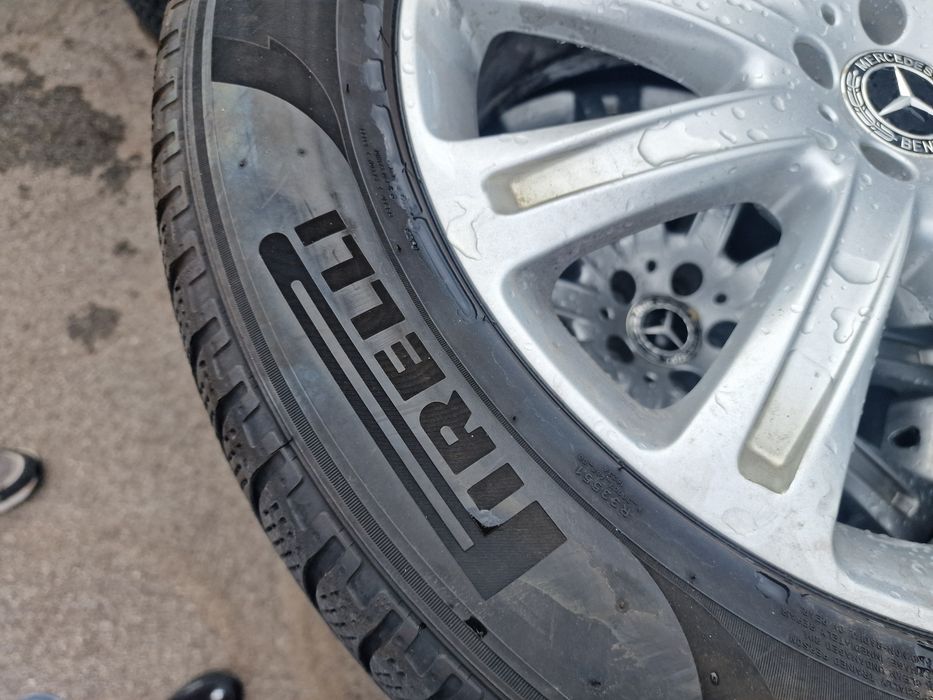 Гуми с Джанти за ГЛЕ W166 275/50 R20 Pirelli 2021