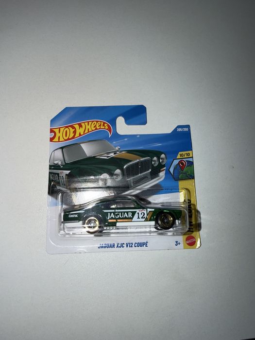 Hot wheels Premium и Мейнлайны