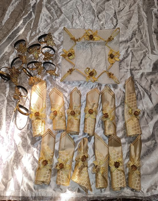 Набор для сервировки стола на 12 персон