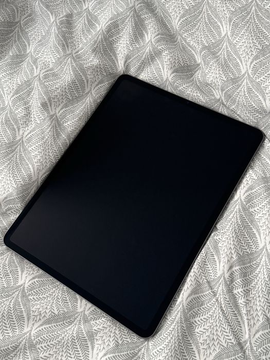 iPad Pro 5-a generație (2021) – 512 GB – stare foarte bună