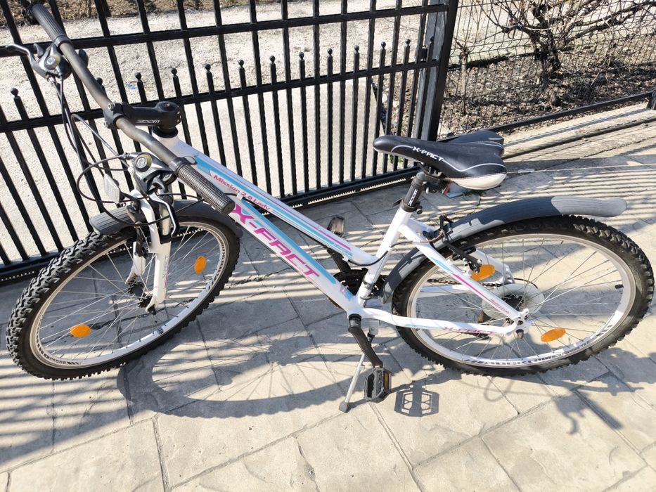 De vânzare bicicleta