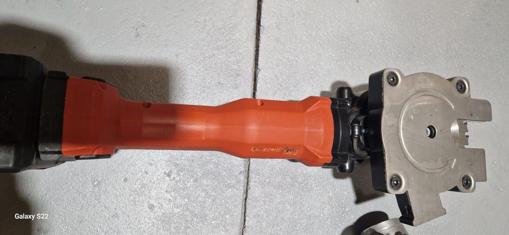 Hilti ,Makita masina de taiat fier pe acumulator