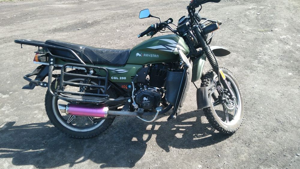 Продам мотоцикл 200кубов