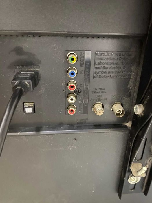 телевизор LG 42LF550V