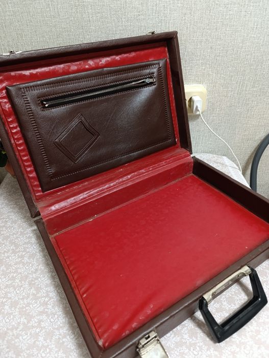 Продам дипломат СССР