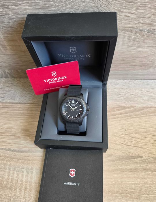БАРТЕР Victorinox I.N.O.X. Carbon Mechanical