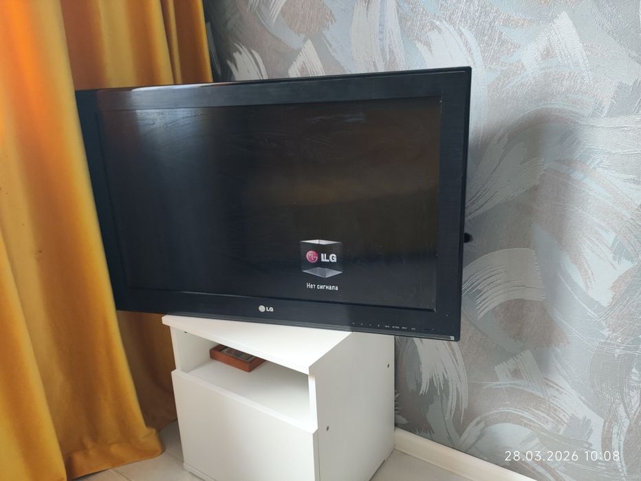 Телевизор LG 32"