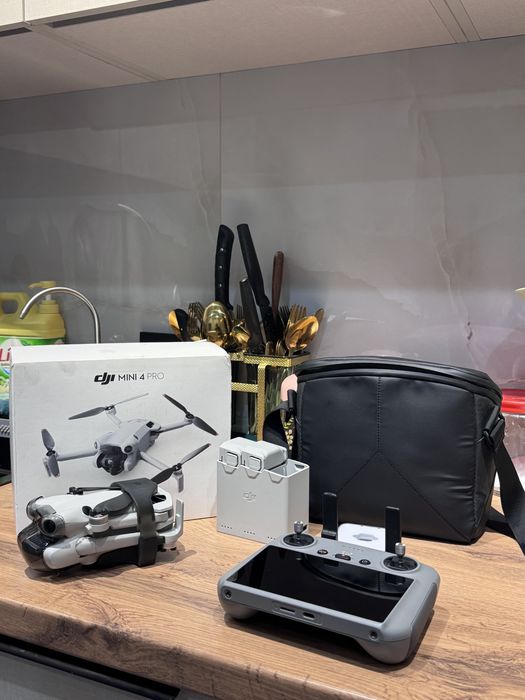 Продам dji mini 4 pro