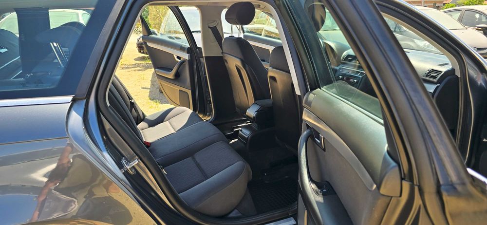 Rate Cash  Audi A4 S-line 4x4 diesel 140 c,p clima  motor 1968 cm3