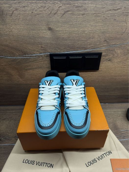 Мъжки обувки Louis Vuitton