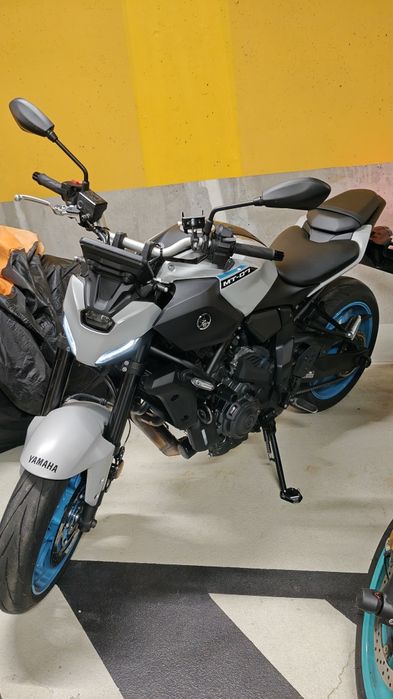 Yamaha MT-07 Y-AMT 2025 | Ca Nouă | 1100km