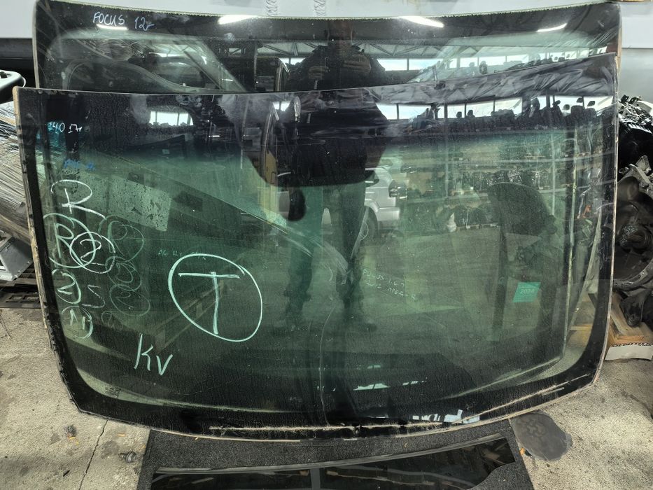 Челно/Предно стъкло за Hyundai i40