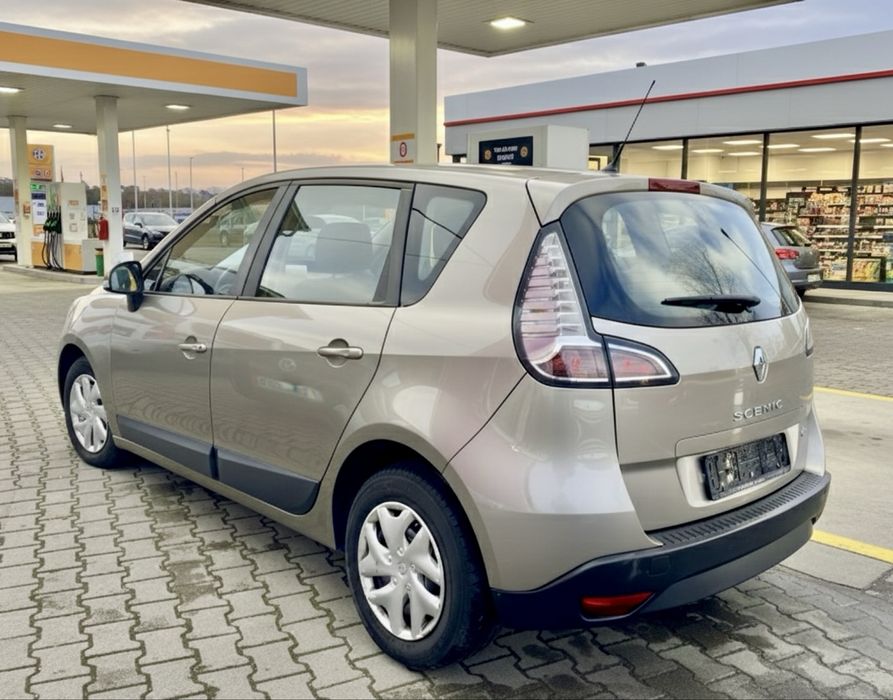 Renault Scenic 1,5 DCi 110 CP 2013