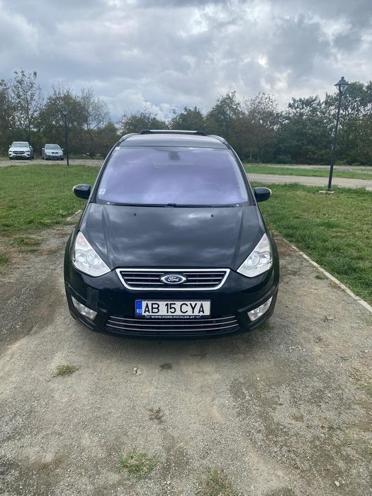 Ford galaxy negru automata