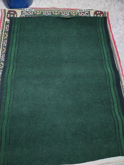 ковры и паласы .