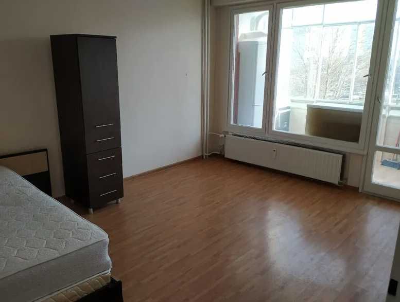 Дава се под наем Едностаен апартамент в София, Младост 3 - 50 кв.м за 338.64 € - Снимка #1