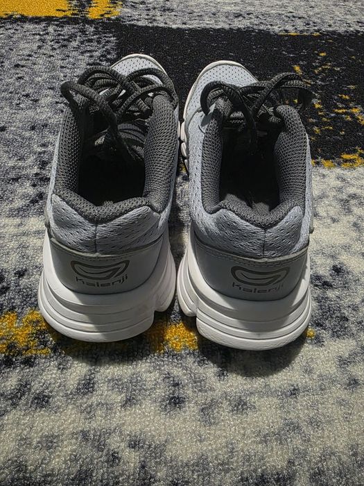 Дамски обувки Kalenji размер 37