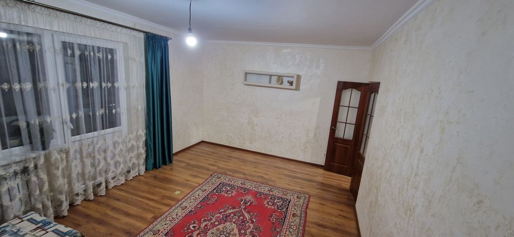 Сдам 2 комнатную квартиру