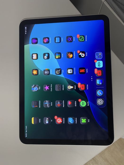 iPad 11 (A16) + Husa si Pen