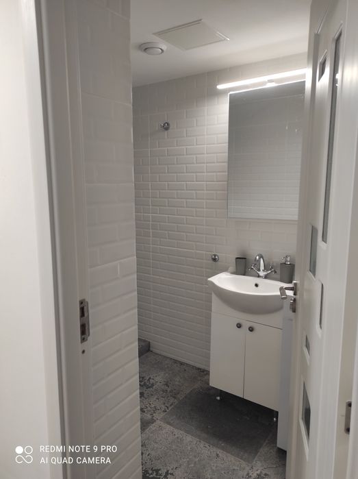 Proprietar inchiriez garsoniera , Calea Bucuresti,Bv,Spitalul Judetian