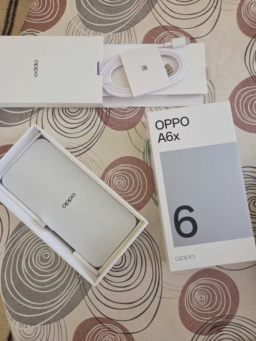 Смартфон OPPO A6X Black Purple, нов, 2 години гаранция от A1