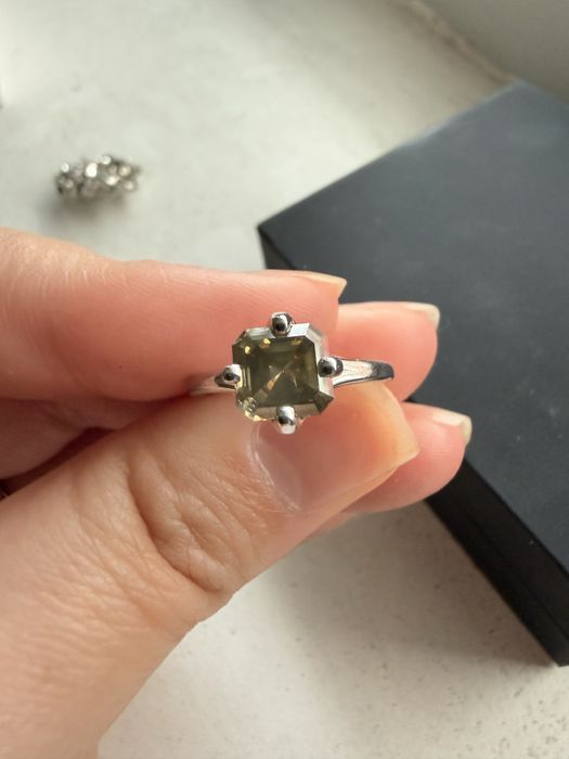 Inel de logodna cu diamant natural