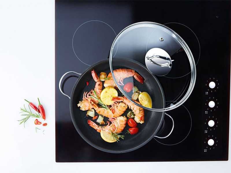 НОВИ! Тиган за задушаване 28см с капак съд за готвене