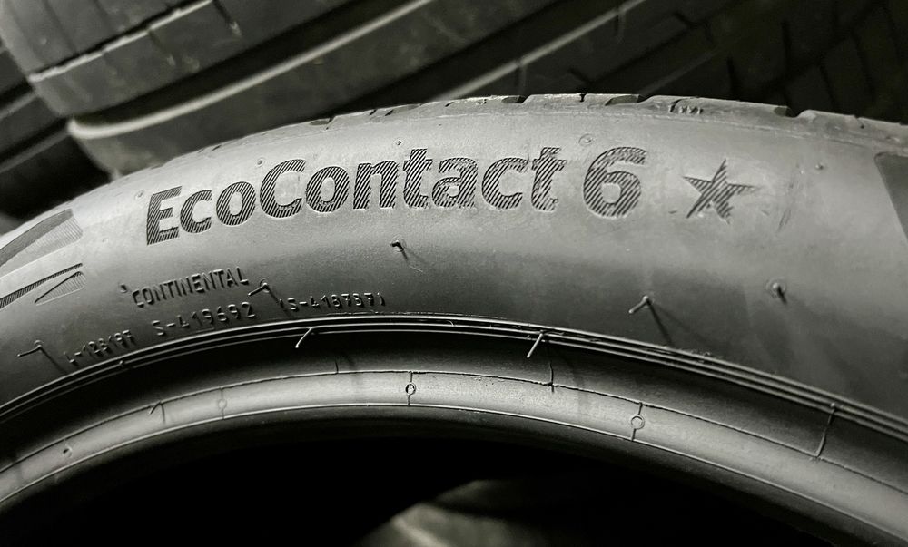 DOT:44/22г. 315/30/22 Continental - 2бр.