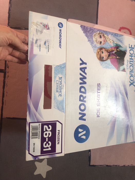 Коньки на девочку 26-31 размер