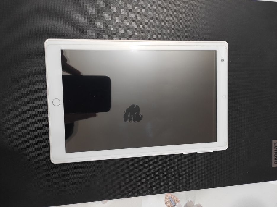 C idea planshet. 4/128 Gb Model CM830