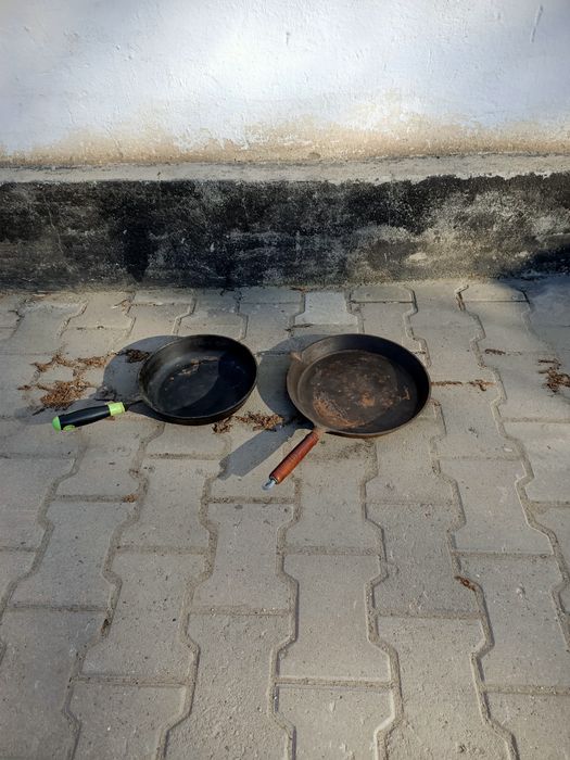 Сковорода разные б/у