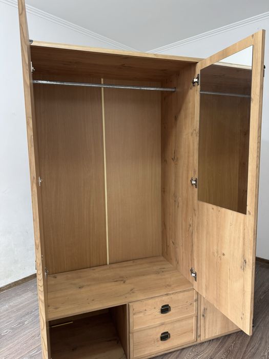 шкаф для детской и спальней