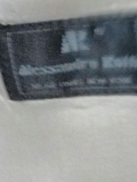 Costum Alessandr.Rutti ,lana subtire ,cu vesta bej,nr.52