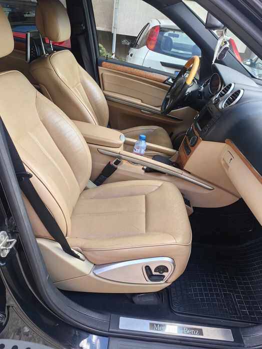 Mercedes GL550. X164. 2010г