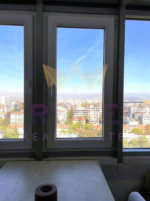 Продава се Тристаен апартамент в София, Лозенец - 83 кв.м за 3856 €/кв.м - Снимка #3