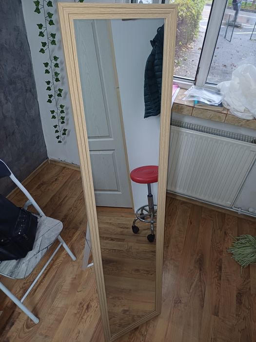 Oglinda decorativa 1,56×0,36 cm