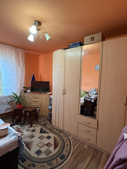 Vând apartament 2 camere