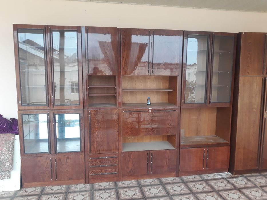 Stenka sotiladi srochna