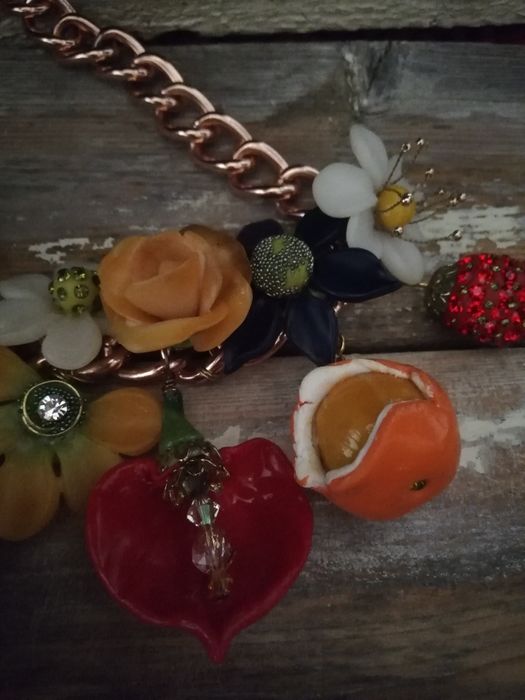 Колиета-ръчна изработка