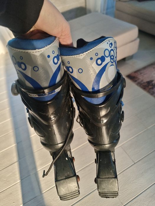 Role copii/baieti reglabile cu roti din silicon ,31-34