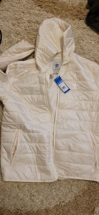 Adidas geaca cu glugă mărimea M