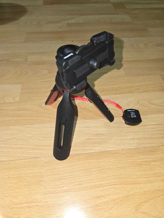 Трипод/Tripod Hama Solid II, 21B", Bluetooth бутон "BRS2"