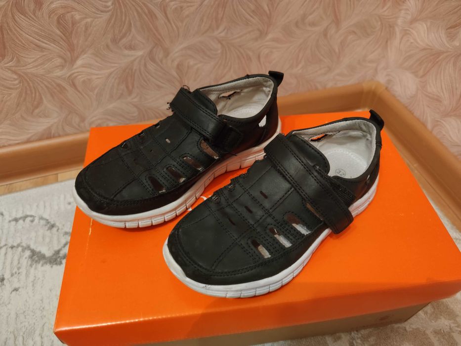 Школьные туфли для мальчика, 32 размер