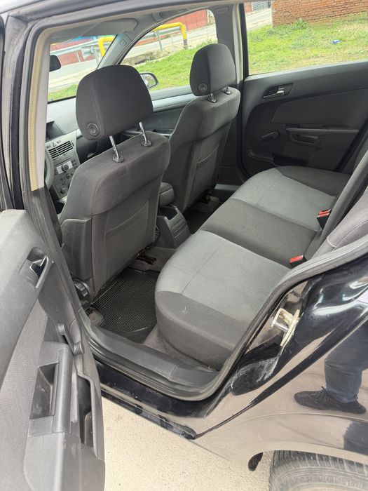 Vănd opel astra h 1.7 cdti an 2006 101cp toate