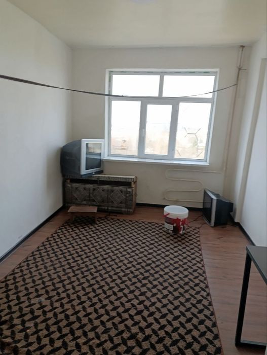 Мирзо Улугбек тумани ТТЗ да квартира сотилади