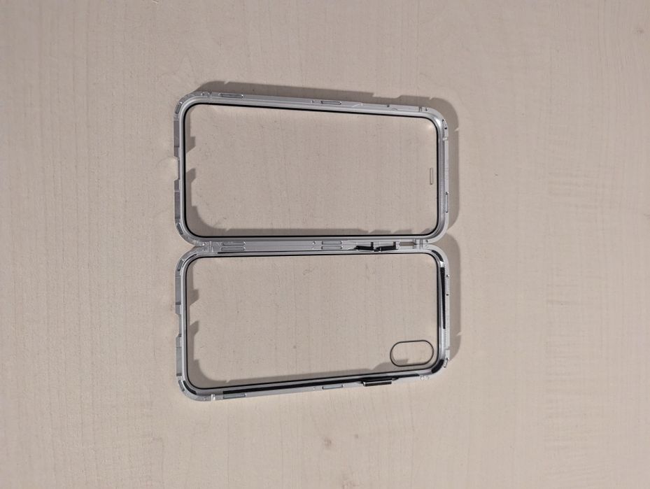 Husă din sticlă iPhone X și iPhone XS la 360 de grade ceva mai diferit