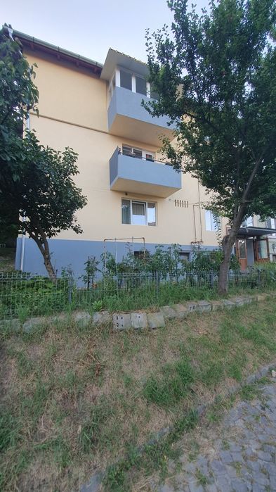 Apartament 2 camere de vanzare!