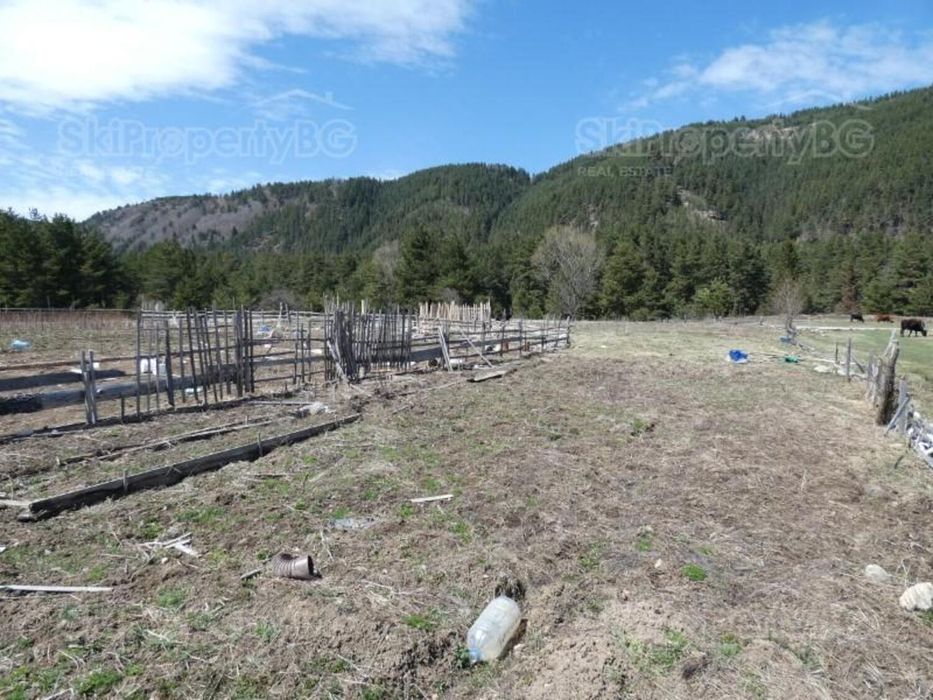 Парцел в Говедарци с прекрасни гледки!